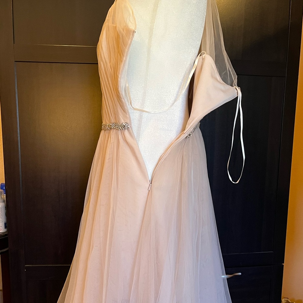 Mark Zunino one-shoulder dress, draped tulle w/ crystal waist & strap. Prom. 13 - Picture 13 of 16